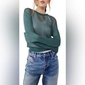 40 Free People H20 Crew Pullover Jaded